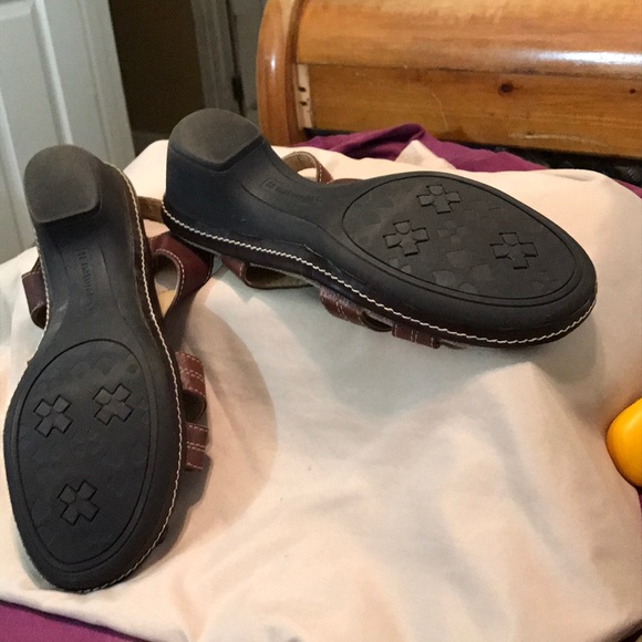 Sandals - Picture 3 of 3